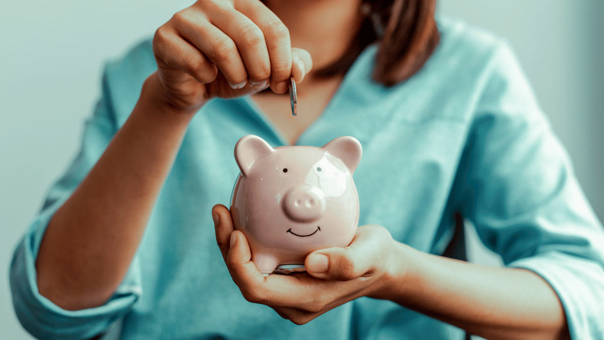Ahorra seguros en rastreator.jpg