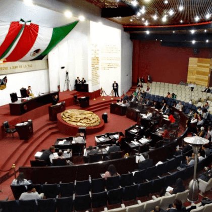 Autos del congreso se quedan sin seguro Autos del congreso se quedan sin seguro