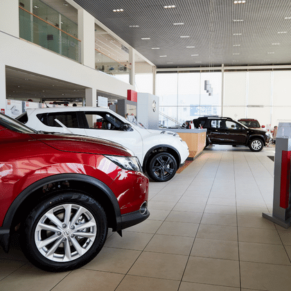 Cae venta de autos en rusia Cae venta de autos en rusia