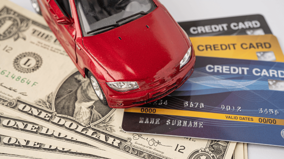 Como afecta la puntuacion crediticia al seguro de auto
