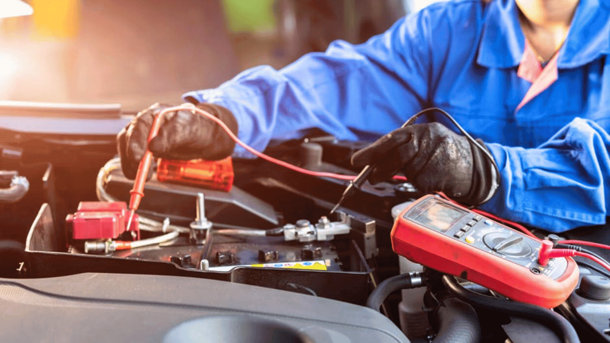 Como evitar un sobrecalentamiento electrico en el auto