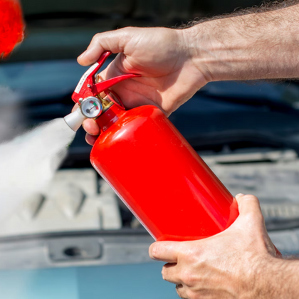 Como usar el extintor del auto en caso de incendio