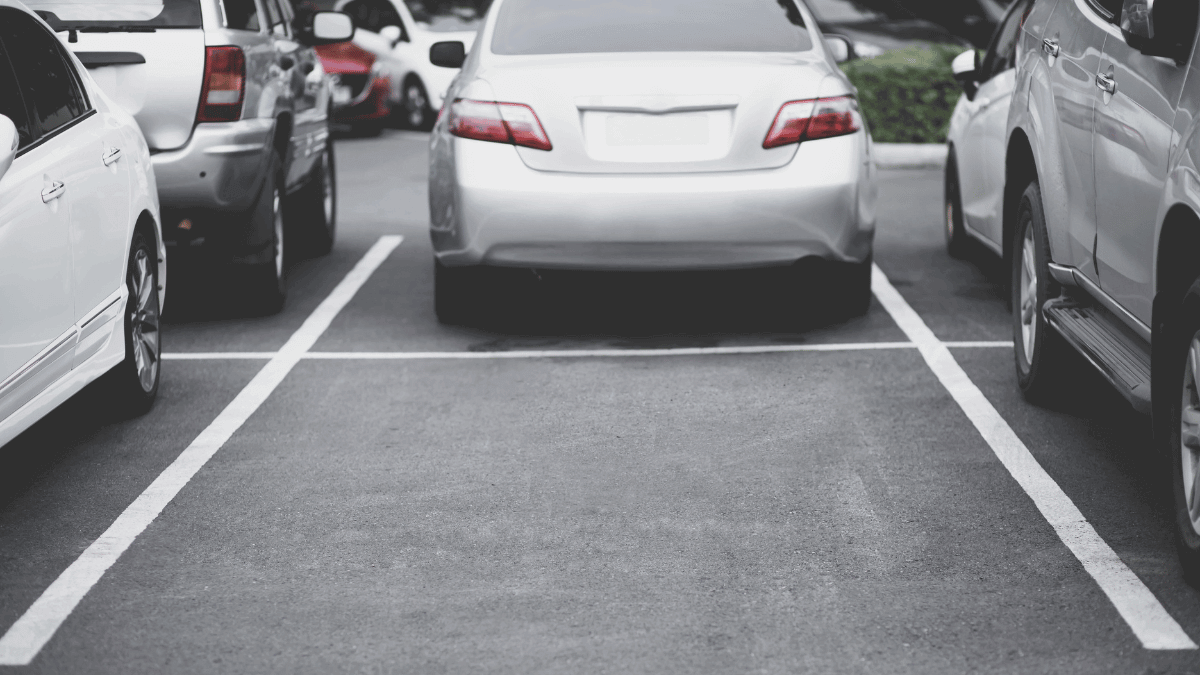 Estacionar auto en bateria