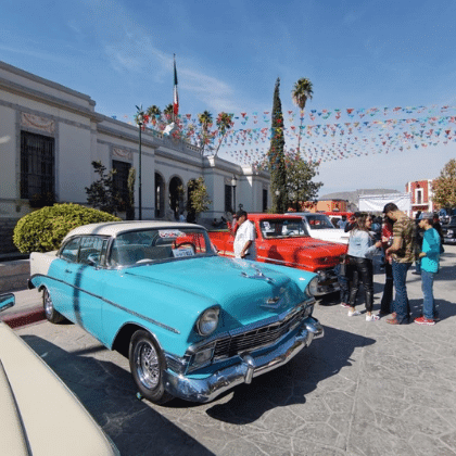 Exhibicion de autos clasicos en ramos arizpe coahuila Exhibicion de autos clasicos en ramos arizpe coahuila