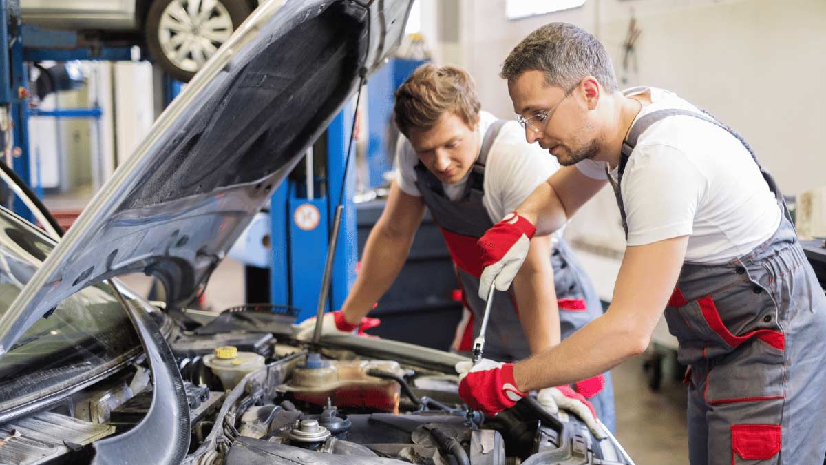 Mantenimiento mensual del auto.jpg