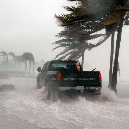Seguro de auto cubre danos por huracan