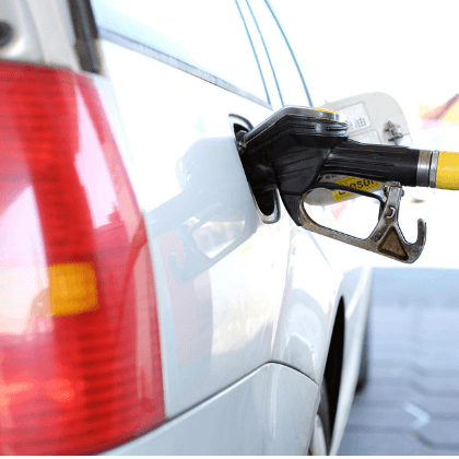 Seguro de auto para un rendidor de combustible