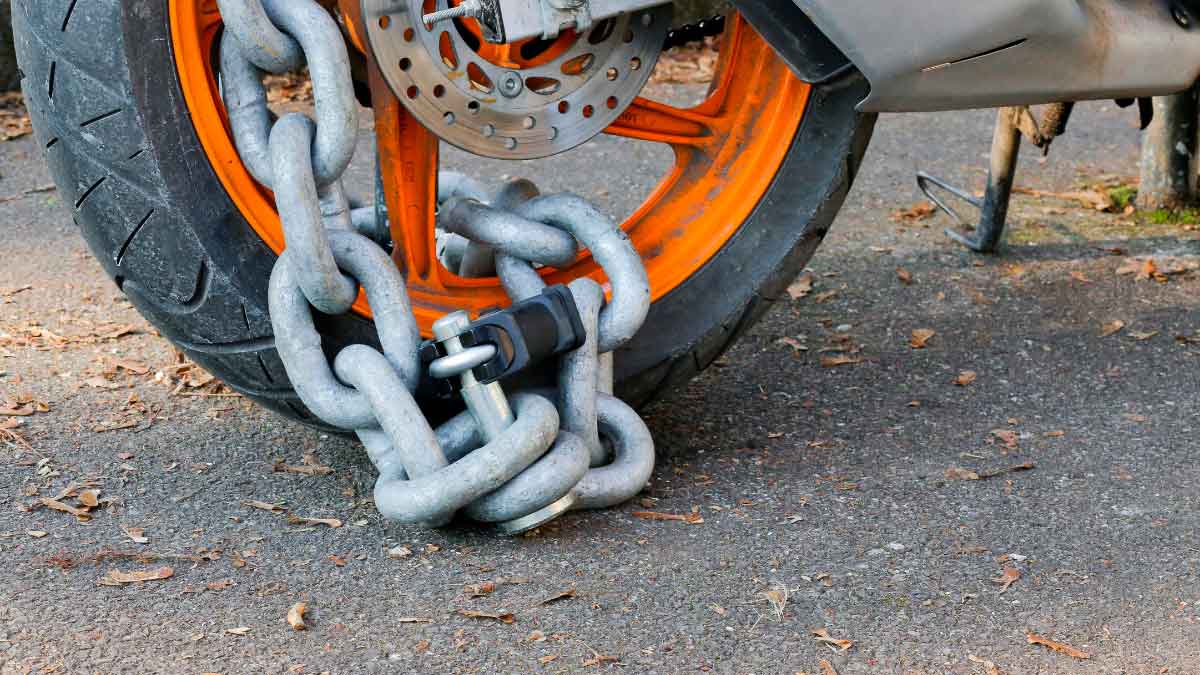 Seguro de moto limitado.jpg
