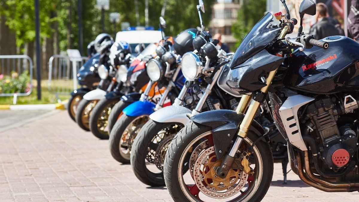 Tres de cada diez motos cuentan con seguro de moto Tres de cada diez motos cuentan con seguro de moto